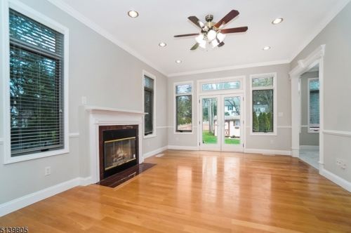 47 Hillside Ave, Berkeley Heights NJ 07922-1708 exterior