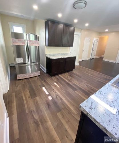 183 Isabella Ave, Irvington NJ  07111-2701 exterior