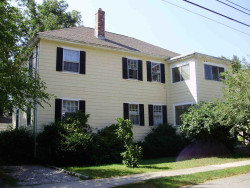 102 Warwick Rd, Newton, MA 02465-1746