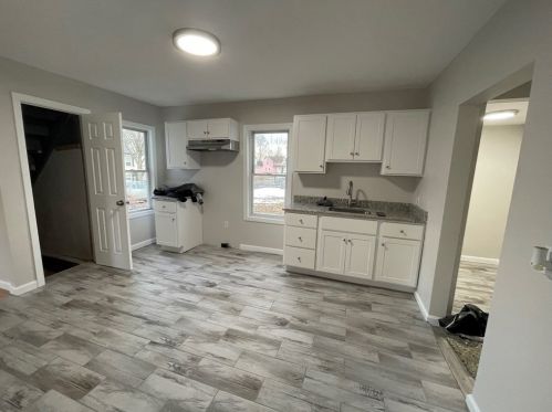 104 Eastern Ave, Springfield MA 01109-3638 exterior