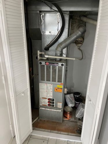 6138 Barry Ave, Chicago IL 60634-4520 exterior