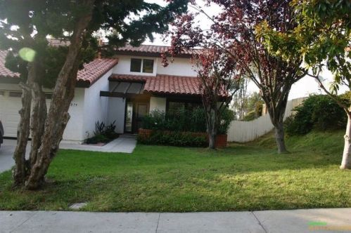 2879 Cottingham St, Oceanside, CA 92054-3734