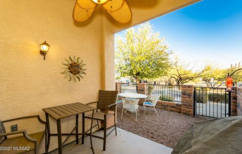 1501 Paseo Ln Tinaja, Green Valley AZ 85614-3988 exterior