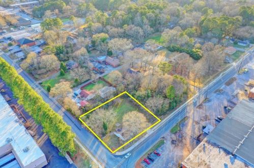 4523 Elmdale Dr, Tucker GA 30084-6565 exterior