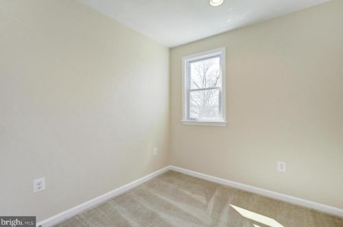 726 50th St, Washington DC  20019-4813 exterior