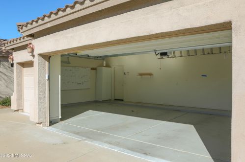 11438 Mtn Breeze Dr, Tucson AZ 85737-7247 exterior