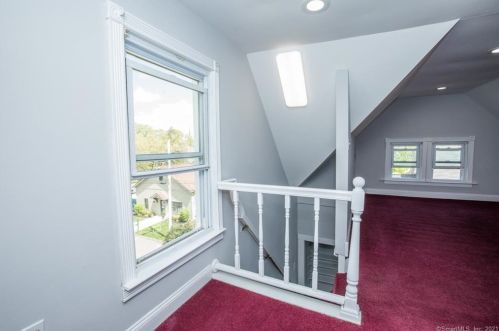 67 Orchard St, Wallingford CT 06492-4130 exterior