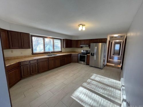 65 Carroll St, New Britain CT  06053-1702 exterior