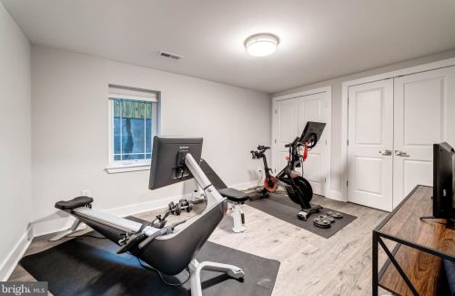 113 Maple St, Alexandria VA 22301-2606 exterior