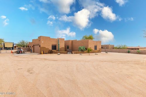 37405 16 St, Phoenix AZ 85086-6479 exterior