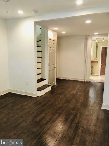 1522 Leithgow St, Philadelphia PA  19122-3723 exterior