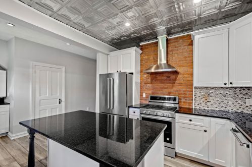 127 Lincoln Ave, Pittsburgh PA 15206-2313 exterior