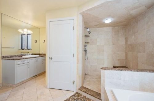 5454 Kipling Rd, Pittsburgh PA 15217-1038 exterior