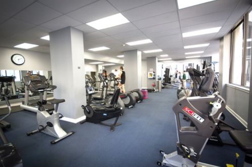 405 Wabash Ave, Chicago IL  60605-1208 exterior