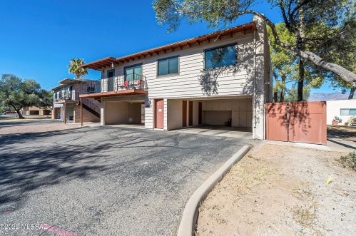 6664 Calle La Paz, Tucson, AZ 85715-4088