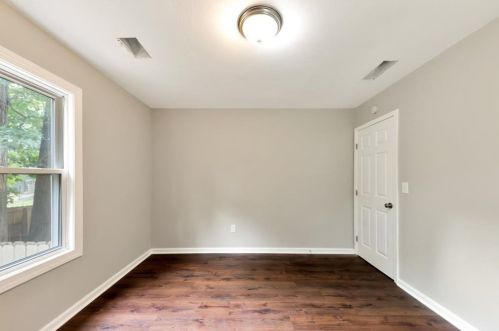 1652 Pendley Dr, Austell GA 30168-4521 exterior