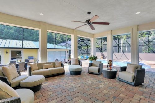 75 Ave, Naples FL exterior