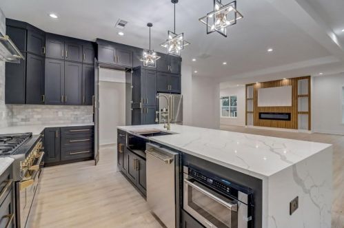 34 Candler Rd, Atlanta GA 30317-3435 exterior