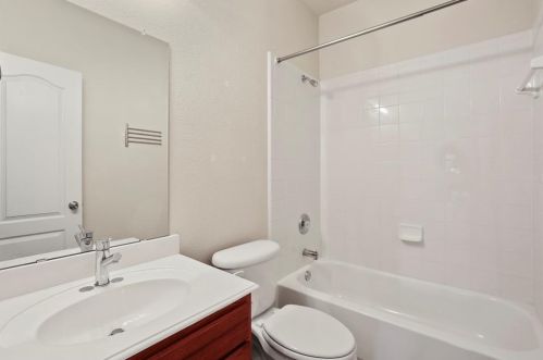 6728 Firenze Ln, Frisco TX 75034-2278 exterior