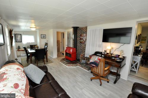 1324 Morgan Ave, Riverton NJ 08077-2730 exterior