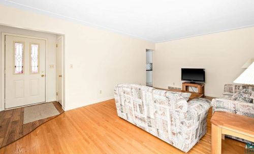 1929 Tyrol St, Duluth MN 55811-5333 exterior