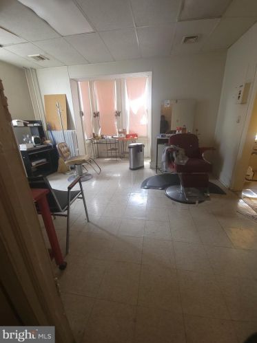 1701 29 St, Philadelphia PA 19132-3001 exterior