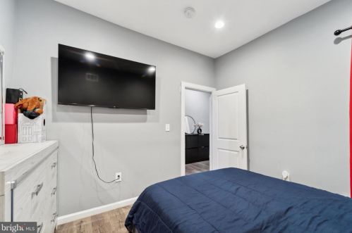 2136 64 St, Philadelphia PA 19151-4507 exterior