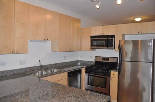 1464 Michigan Ave, Chicago, IL 60605-3711