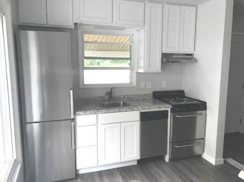 7338 Lovers Ln, Kalamazoo MI  49002-4426 exterior