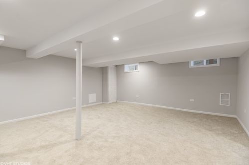 3114 Jerome St, Chicago IL  60645-1143 exterior