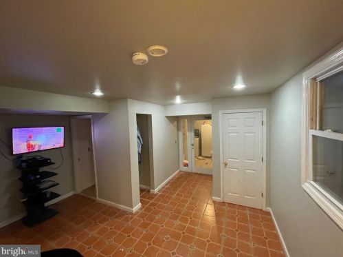 1617 Parham Rd, Silver Spring MD 20903-2258 exterior