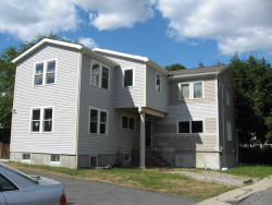 33 Cottage Pl, Newton, MA 02465-1525