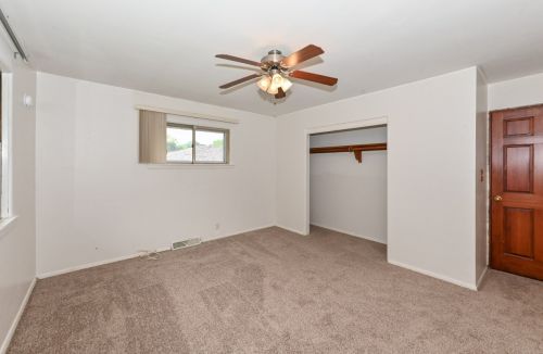 5551 Jerelyn Pl, Milwaukee WI 53219-2275 exterior