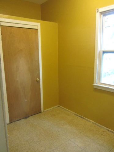 5323 Emerald Ave, Chicago IL  60609-6114 exterior