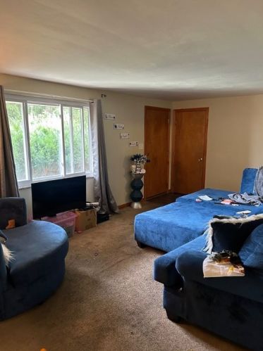 326 Dorothy Dr, Pittsburgh PA 15235-1830 exterior