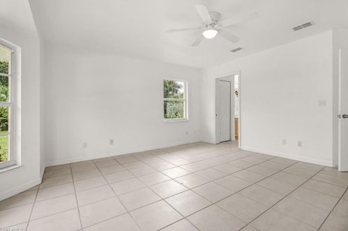 3520 20 Ave, Naples FL 34117-9197 exterior