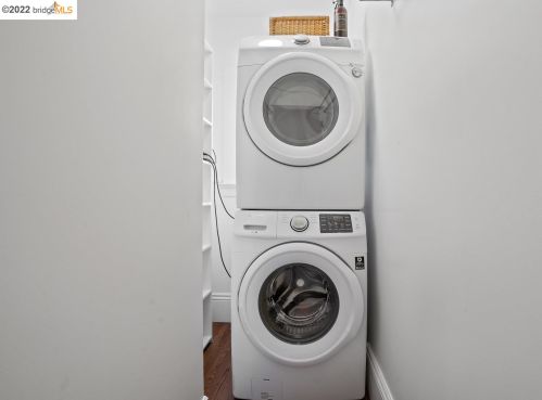 2906 Hillegass Ave, Berkeley CA 94705-2212 exterior