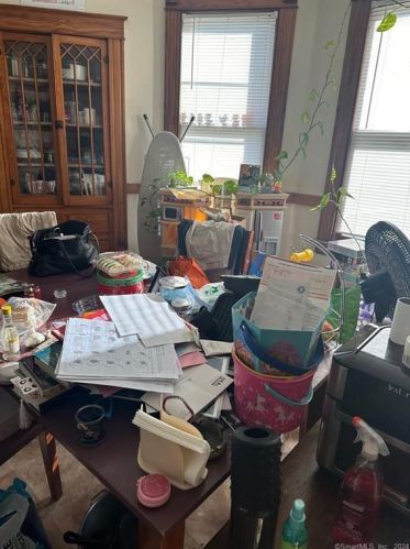 260 Grove St, New Britain CT 06053-3762 exterior