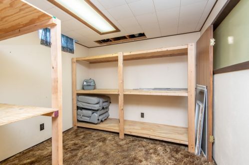 5222 Terry Ave, Milwaukee WI 53223-3066 exterior