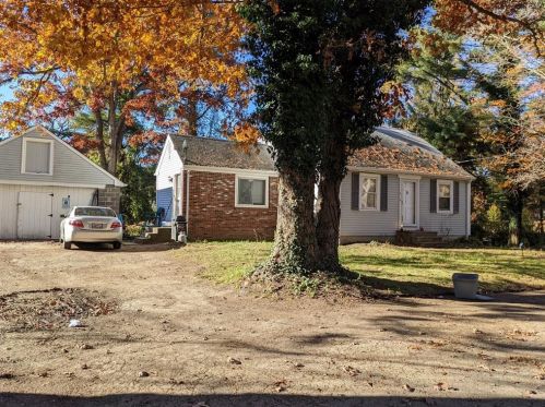 7 Elmgrove Ave, Providence, RI 02919-1328