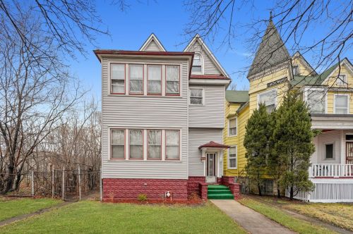 6554 Stewart Ave, Chicago, IL 60621-3140