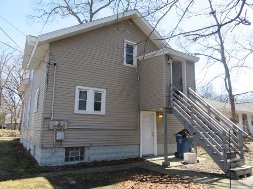 2901 Temple St, Meskegon MI 49444-1921 exterior