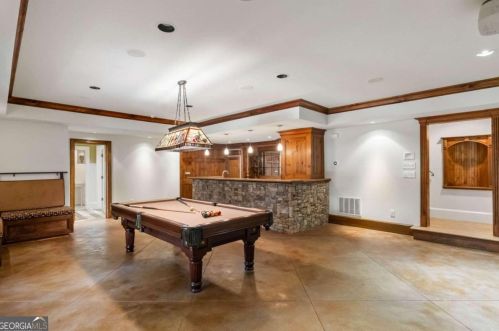 700 Brookwoods Trce, Atlanta GA 30342-2473 exterior