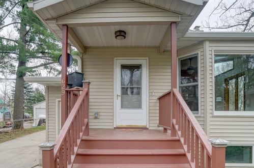 629 Spruce St, Madison, WI 53715-2151