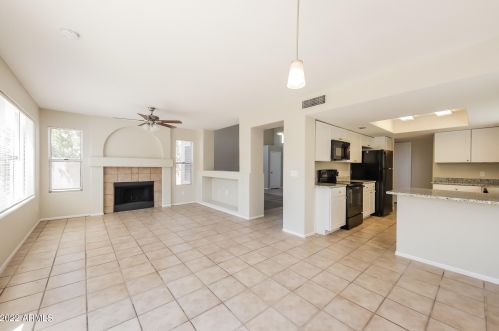 17442 47th St, Phoenix AZ  85032-2320 exterior