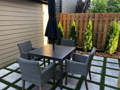 4952 Champlain Ave, Chicago IL 60615-2509 exterior