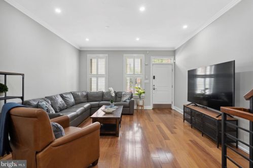 1814 Catharine St, Philadelphia PA  19146-1835 exterior