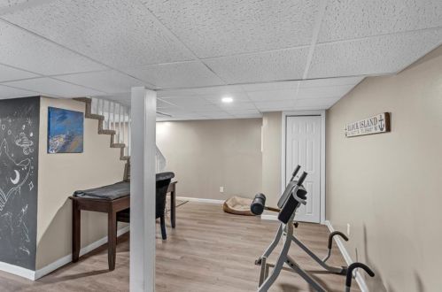 142 Lexington Ave, Providence RI 02904-4413 exterior