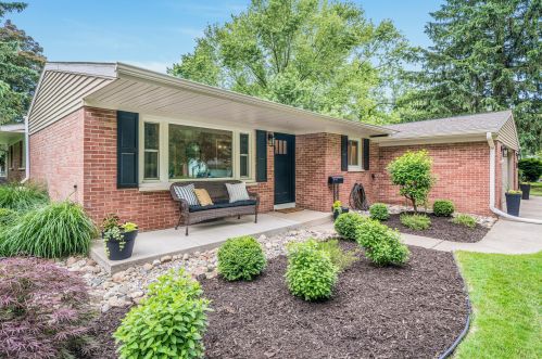 1111 Highgate Rd, Kalamazoo, MI 49006-2775