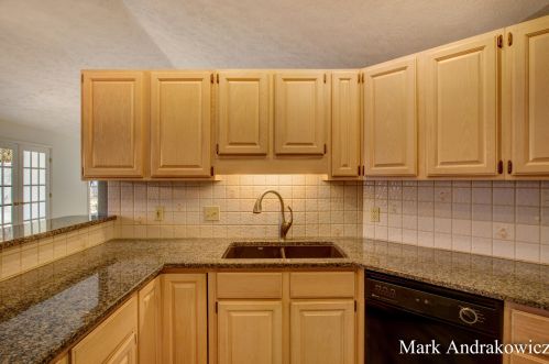 2055 Cross Creek Dr, Grand Rapids MI 49508-8775 exterior